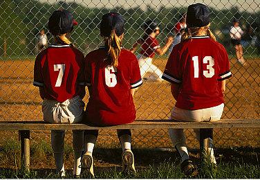 《心跳文学部Plus！》销量突破100万 创作者分享贺图